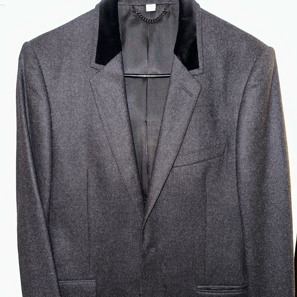 Burberry blazer. Great condition.